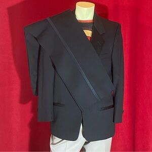 NWT PIERRE CARDIN tux tuxedo. Wool. Made in USA. Color black. 41S